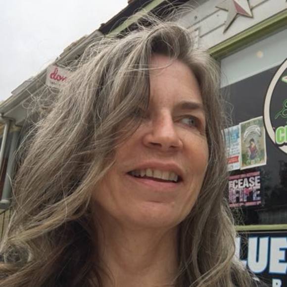 Meet your Posher, Kathleen - Picture 1 of 1